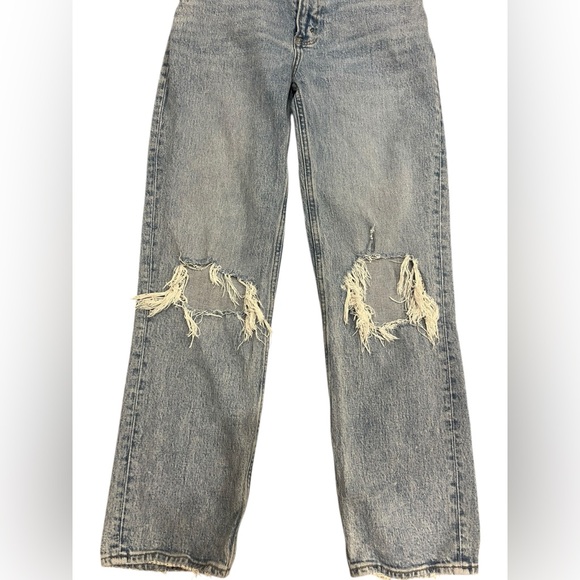 Abercrombie & Fitch 90s Straight Ultra High Rise Jeans Distressed Size 26 / 2S - Picture 2 of 5